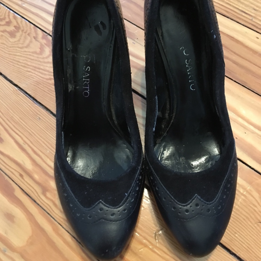 Franco Sarto Black spectator style pumps